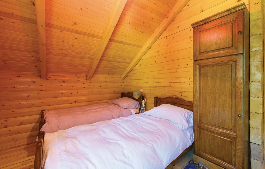 Semesterhus - Karlovac-Krasic , Kroatien - CCC142 31