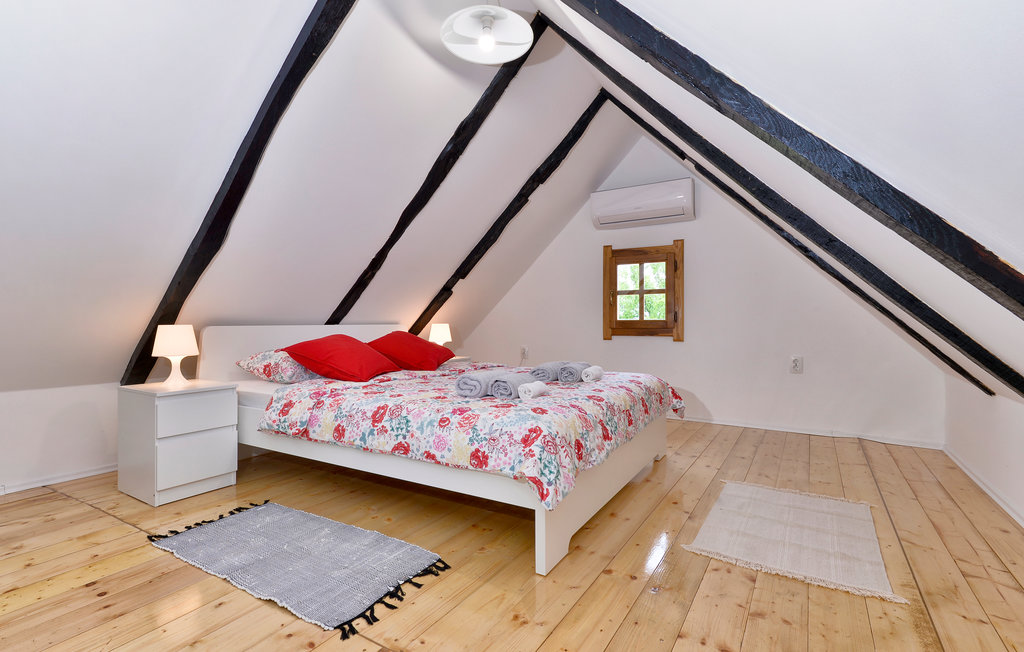 Semesterhus - Zagreb-Sveti Ivan Zelina , Kroatien - CCC165 36