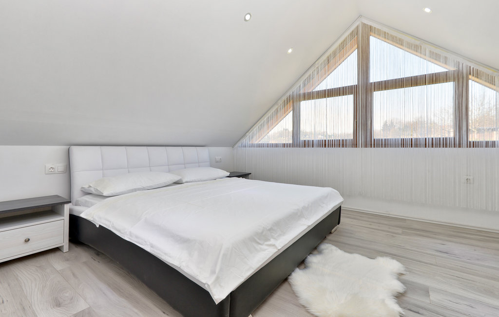 Semesterhus - Ludbreg Rivalno , Kroatien - CCC178 43