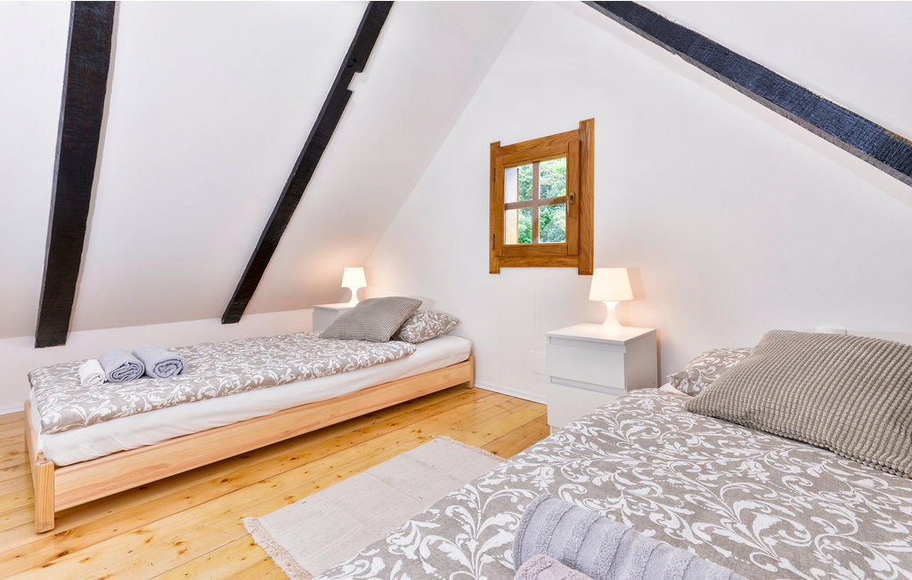 Semesterhus - Zagreb-Sveti Ivan Zelina , Kroatien - CCC165 38