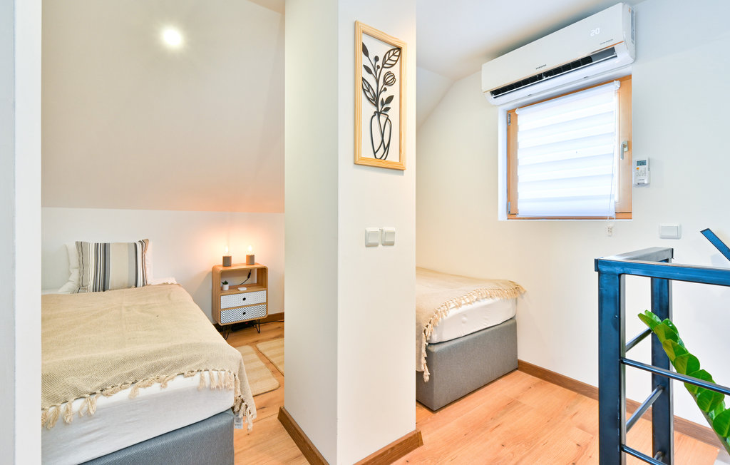 Feriehus - Bjelovar-Kobasicari , Kroatia - CCC355 38