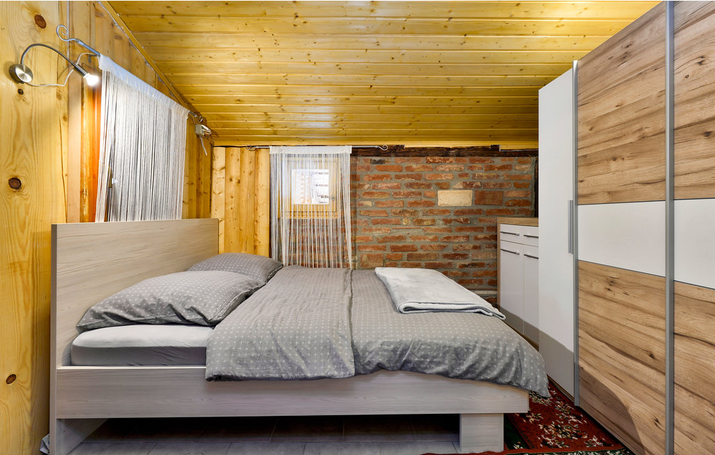 Semesterhus - Varazdin-Krizanec , Kroatien - CCC172 28