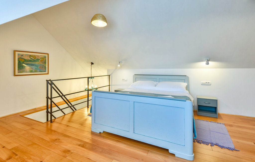 Semesterhus - Zagreb-Breznicki Hum , Kroatien - CCC315 30