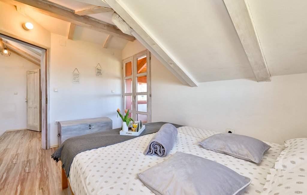 Feriehuse - Varazdin-Gornji Kneginec , Kroatien - CCC334 26