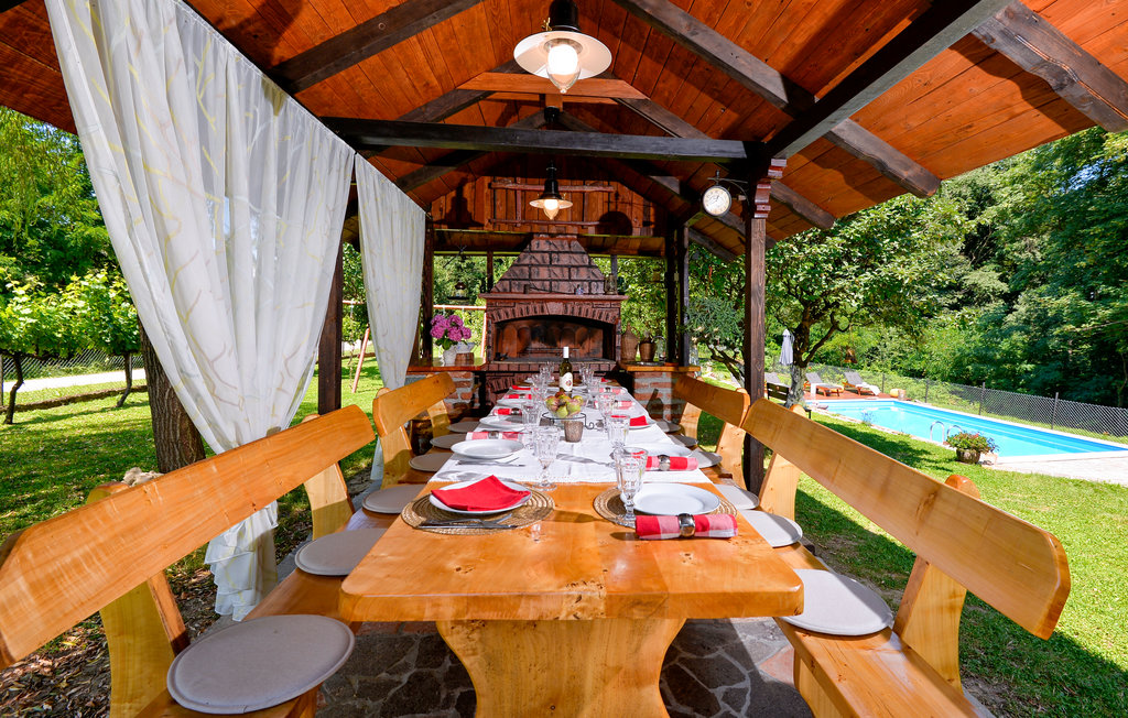 Semesterhus - Zagreb-Kupljenovo , Kroatien - CCC208 6