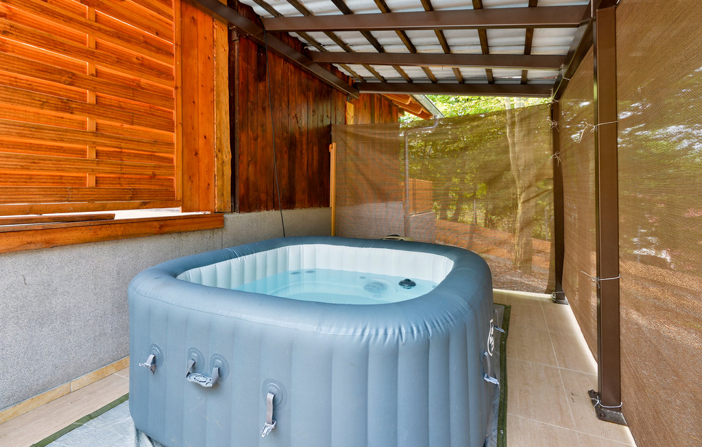 Semesterhus - Varazdin-Krizanec , Kroatien - CCC172 2