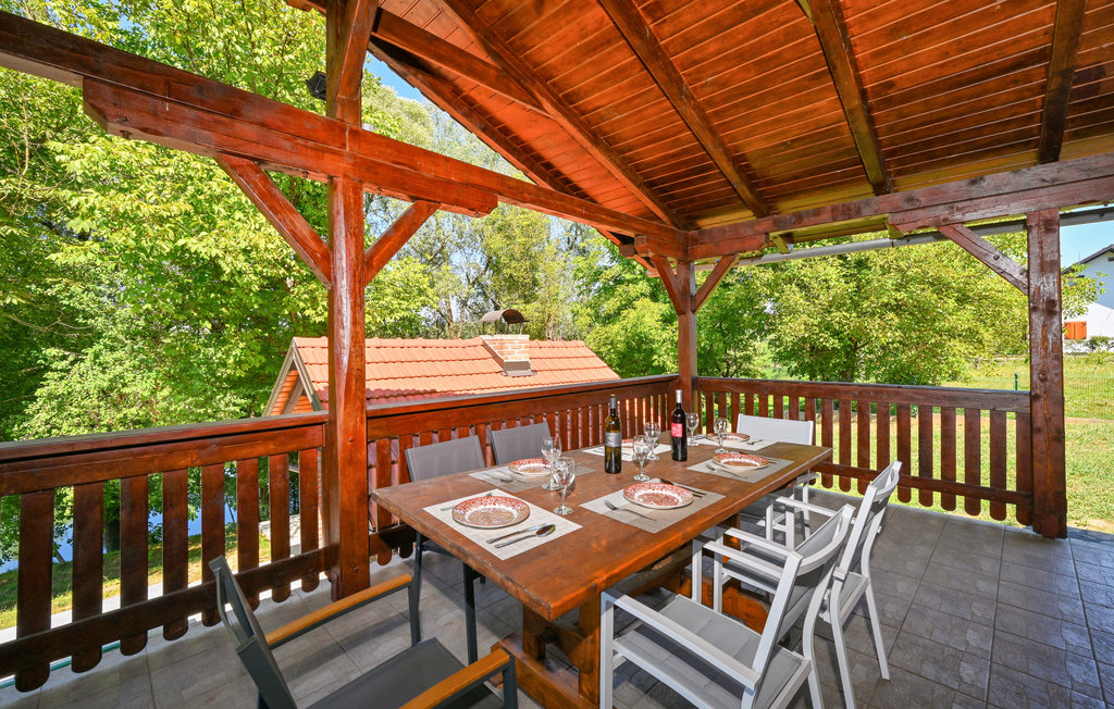 Semesterhus - Jastrebarsko-Mirkopolje , Kroatien - CCC275 18