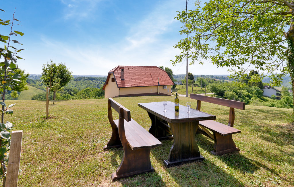 Semesterhus - Jastrebarsko , Kroatien - CCC305 2