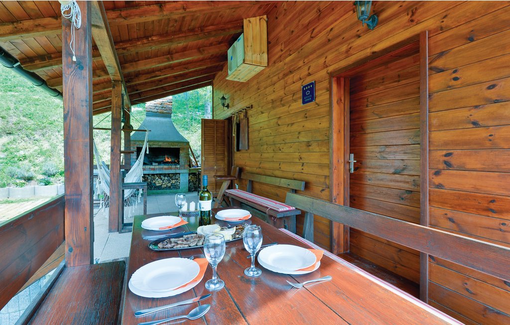 Semesterhus - Trstenik Puscanski , Kroatien - CCC203 12