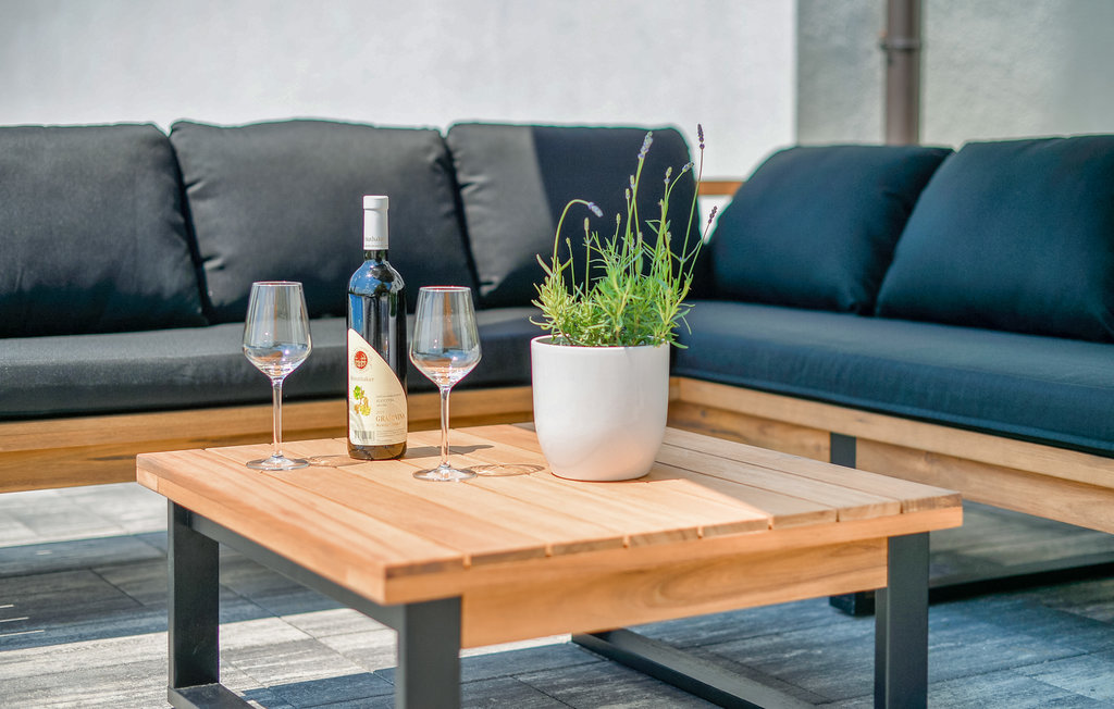 Semesterhus - Zagreb-Lasinja , Kroatien - CCC199 21