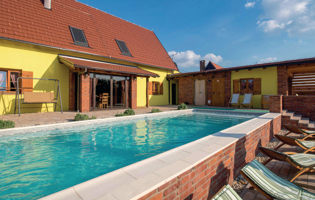 Semesterhus - Sisak-Repusnica , Kroatien - CCC118 10