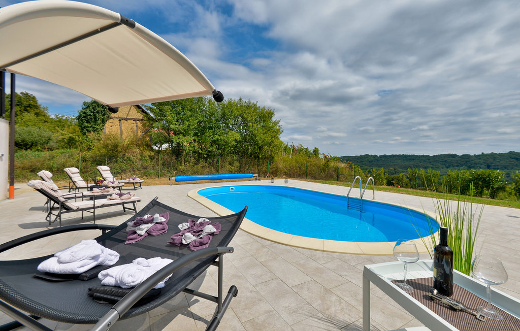 Feriehus - Varazdin-Jalzabet , Kroatia - CCC265 11