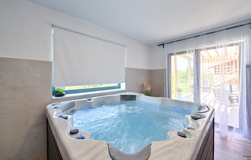 Feriehus - Zagreb-Klostar Ivanic , Kroatia - CCC350 21