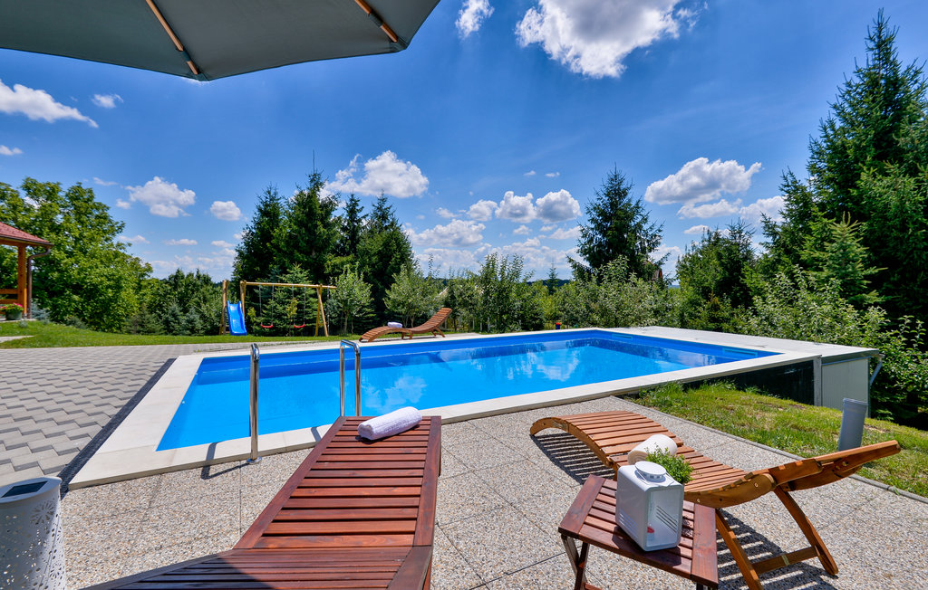 Semesterhus - Zagreb-Sveti Ivan Zelina , Kroatien - CCC165 9