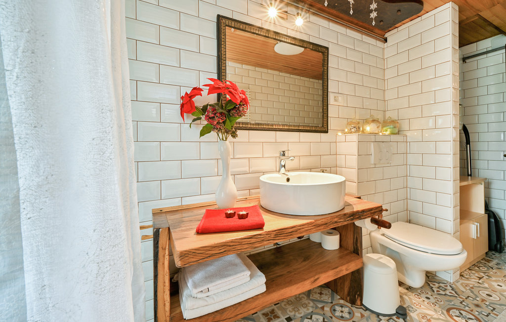 Semesterhus - Zagreb-Kupljenovo , Kroatien - CCC208 49