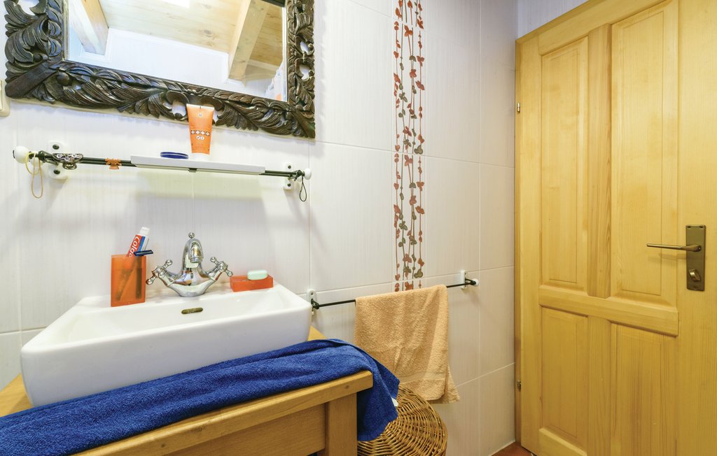 Semesterhus - Karlovac-Krasic , Kroatien - CCC142 38