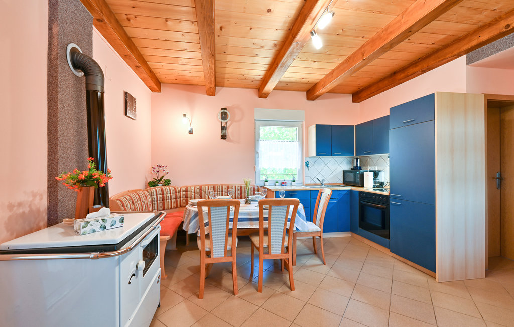 Feriehuse - Zagreb-Susobreg , Kroatien - CCC347 24