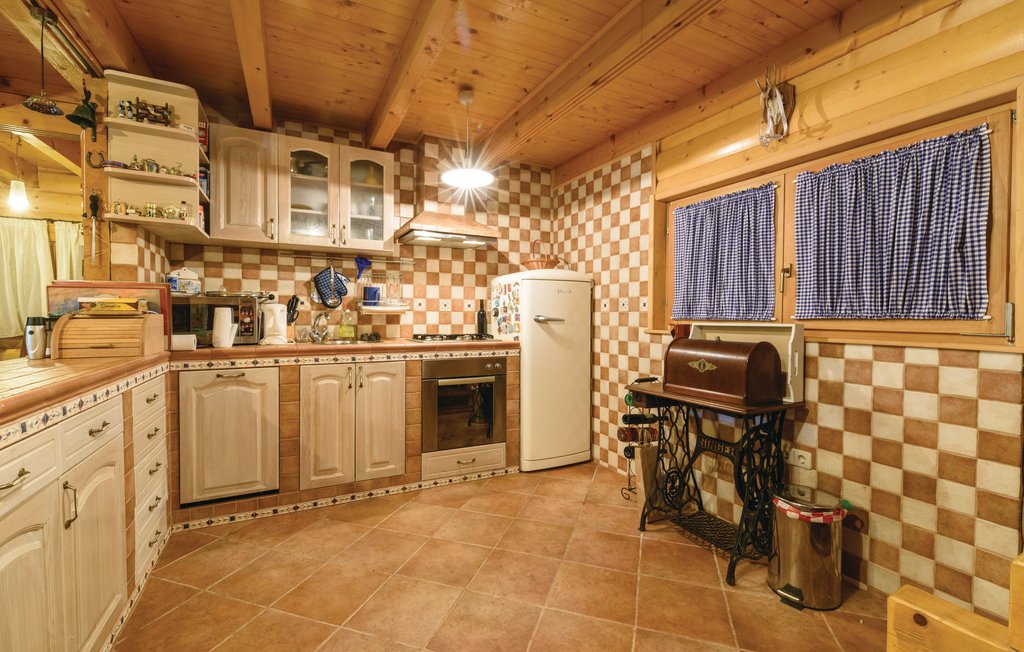 Semesterhus - Karlovac-Krasic , Kroatien - CCC142 4