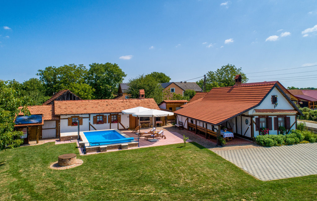 Feriehus - Krizevci-Sveti Ivan Zabno , Kroatia - CCC126 17