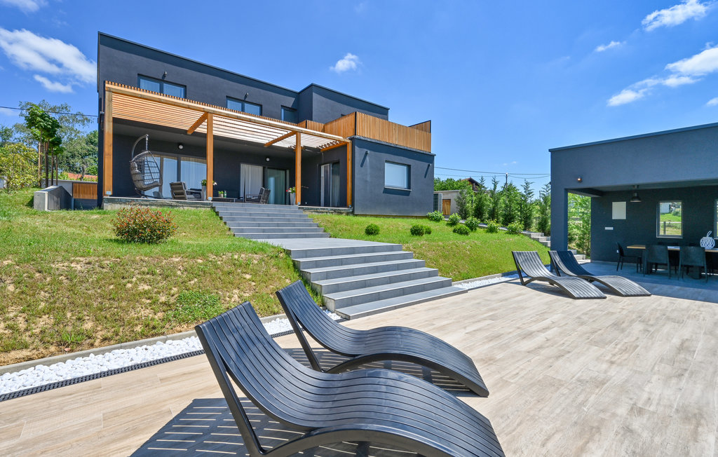 Feriehus - Zagreb-Klostar Ivanic , Kroatia - CCC350 23