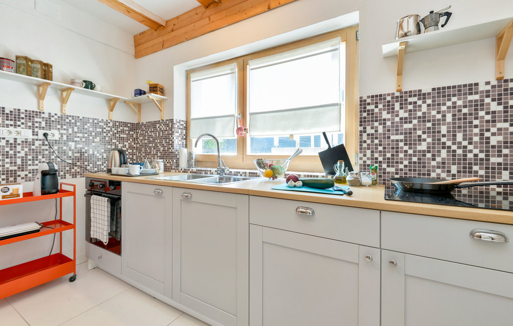 Feriehus - Zagreb-Bregana , Kroatia - CCC187 8