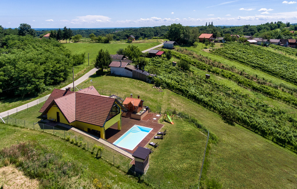 Semesterhus - Sv.Martin na Muri-Selnica , Kroatien - CCC161 14