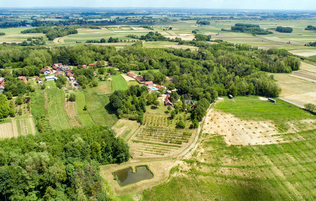Semesterhus - Ludbreg Rivalno , Kroatien - CCC178 14
