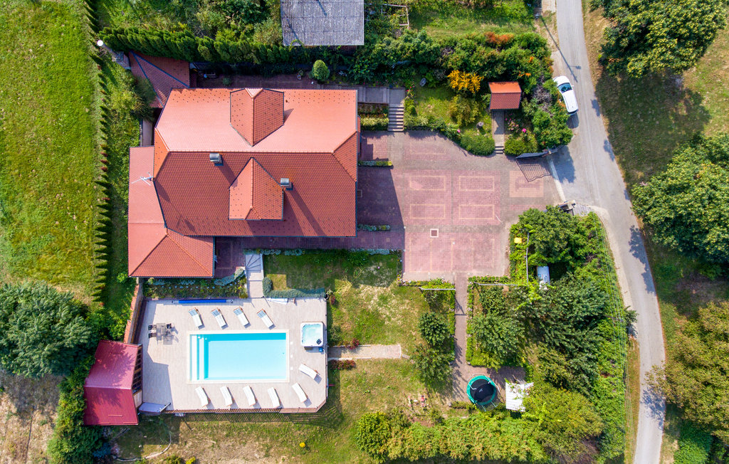 Semesterhus - Ludbreg , Kroatien - CCC061 13