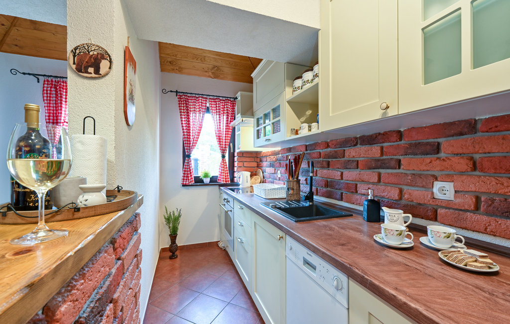 Semesterhus - Krizevci-Kalnik , Kroatien - CCC201 25