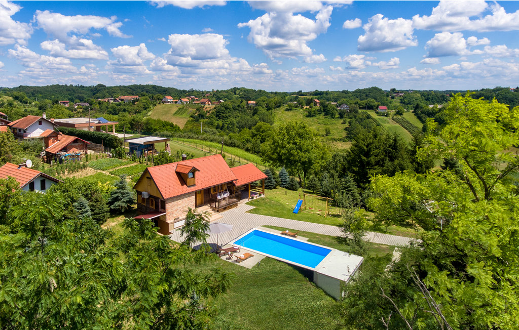 Semesterhus - Zagreb-Sveti Ivan Zelina , Kroatien - CCC165 13