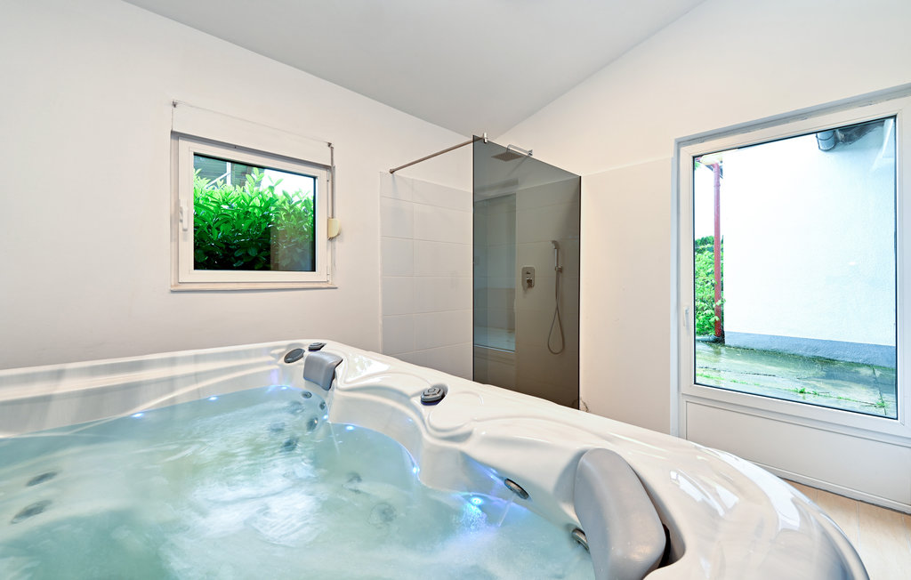 Feriehuse - Varazdin - Majerje , Kroatien - CCC380 49