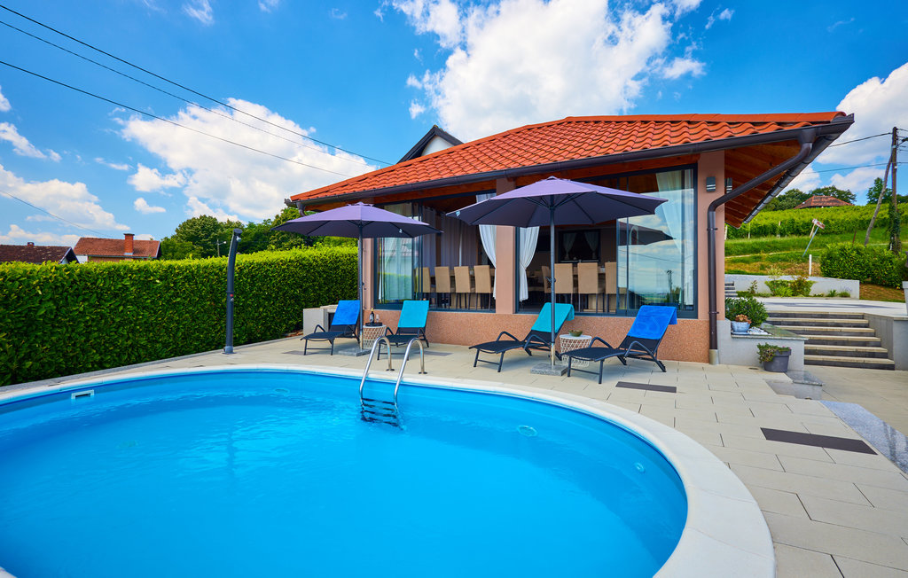 Feriehus - Popovaca , Kroatia - CCC293 1