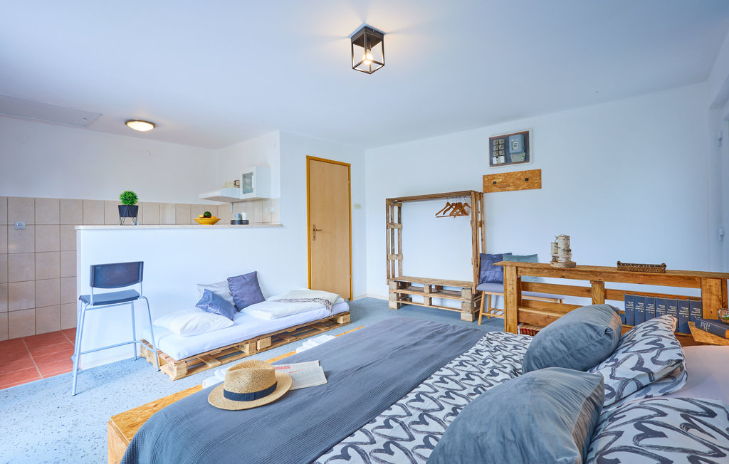 Feriehuse - Zagreb-Suskovici , Kroatien - CCC439 21