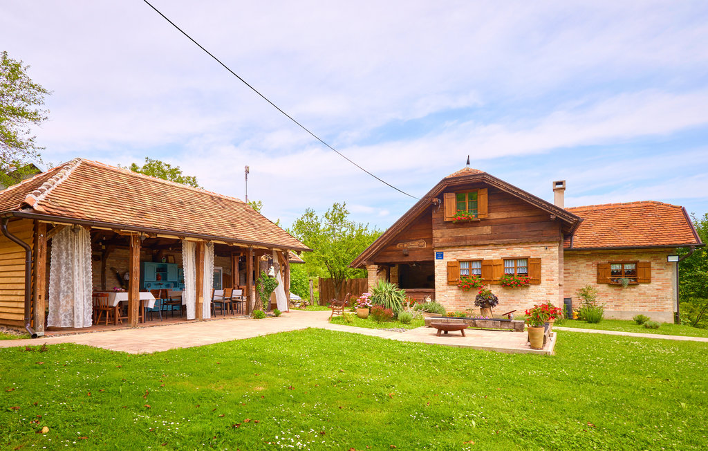 Feriehuse - Sisak-Hrastovica , Kroatien - CCC415 2