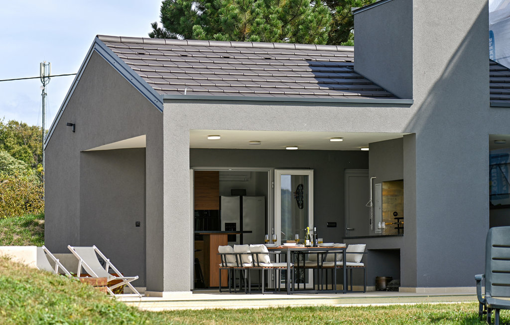 Feriehus - Varazdin Breg , Kroatia - CCC343 19