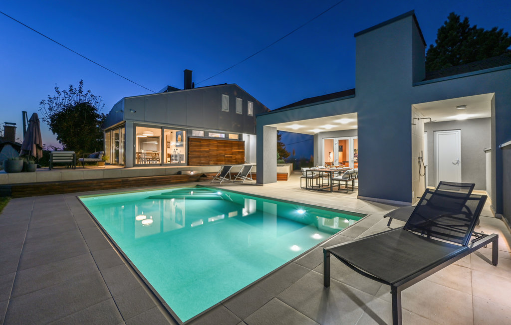 Feriehus - Varazdin Breg , Kroatia - CCC343 12