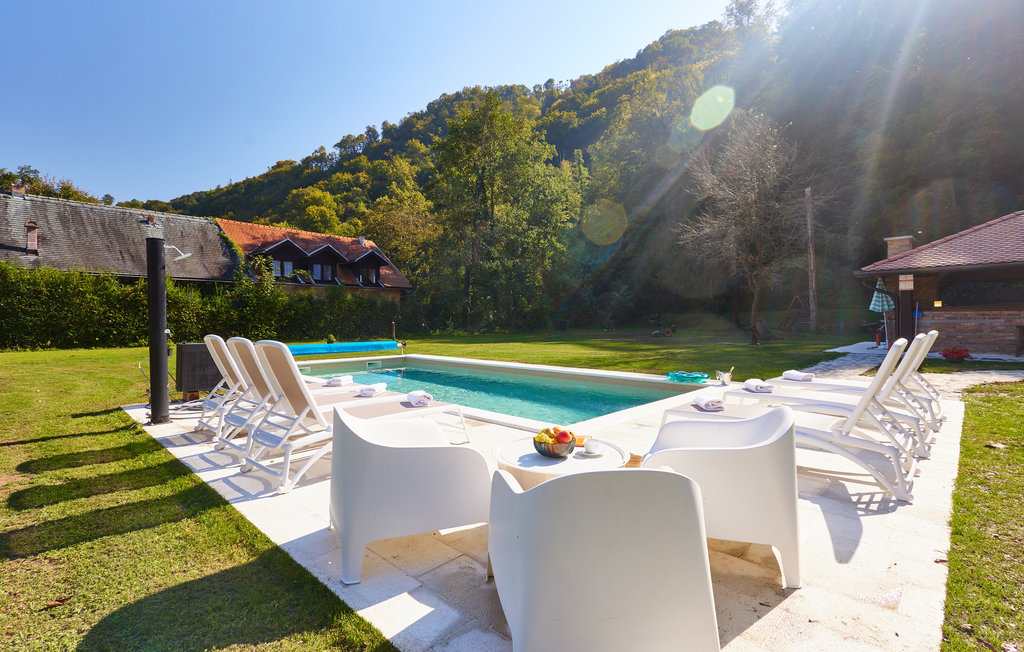 Feriehuse - Zagreb - Samobor , Kroatien - CCC377 2