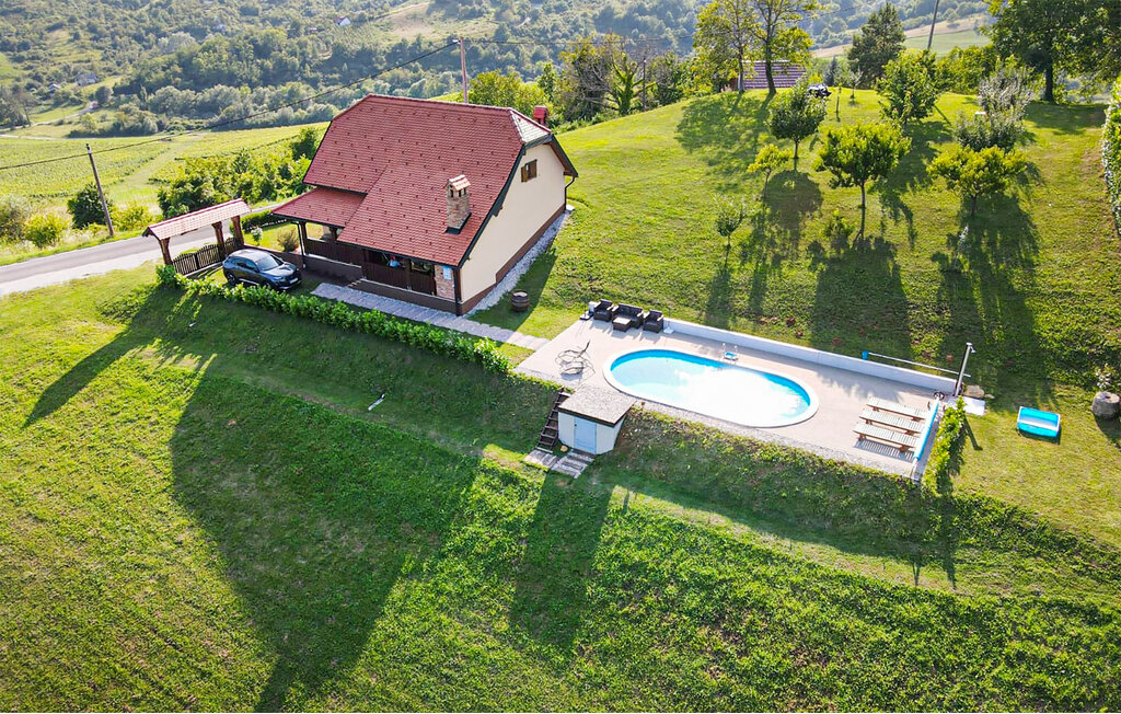 Semesterhus - Jastrebarsko , Kroatien - CCC305 18