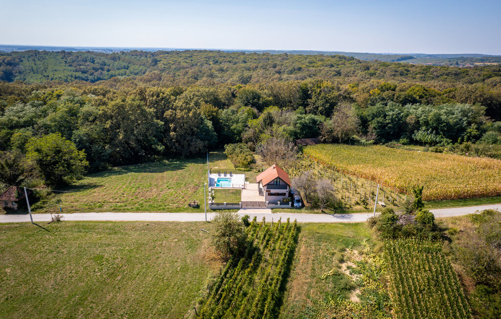 Feriehus - Bjelovar-Kobasicari , Kroatia - CCC355 20