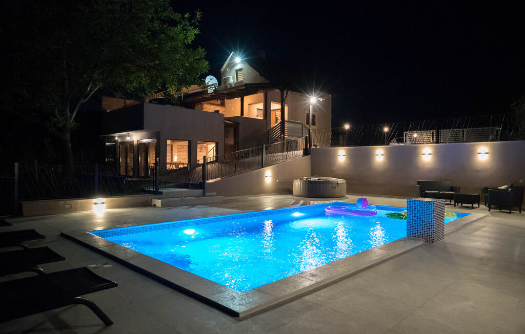 Feriehus - Bjelovar-Kobasicari , Kroatia - CCC355 15