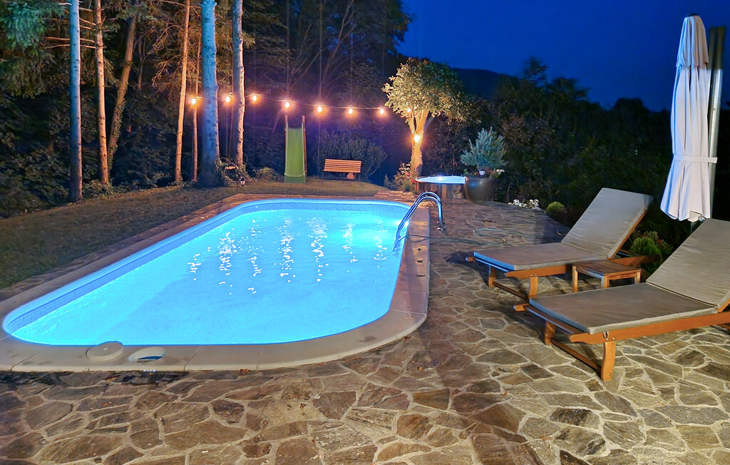 Semesterhus - Varazdin-Trakoscan , Kroatien - CCC156 13