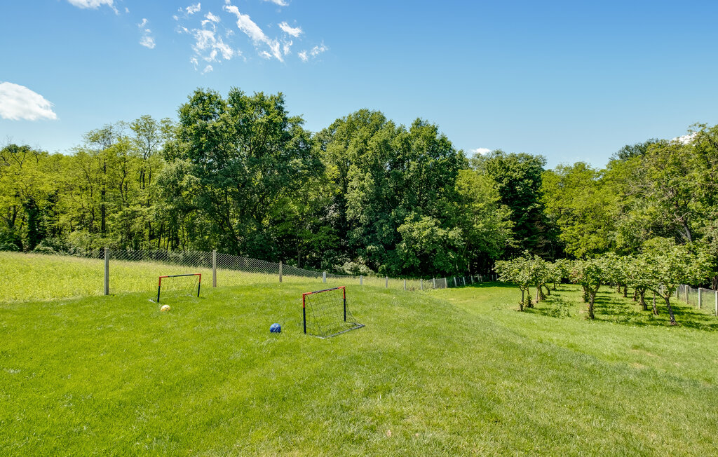 Feriehus - Bjelovar-Kobasicari , Kroatia - CCC355 25