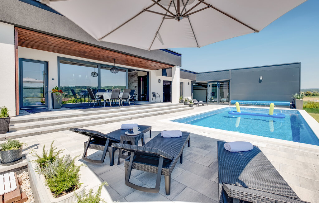 Feriehus - Zagreb-Dubovec Bisaski , Kroatia - CCC470 2