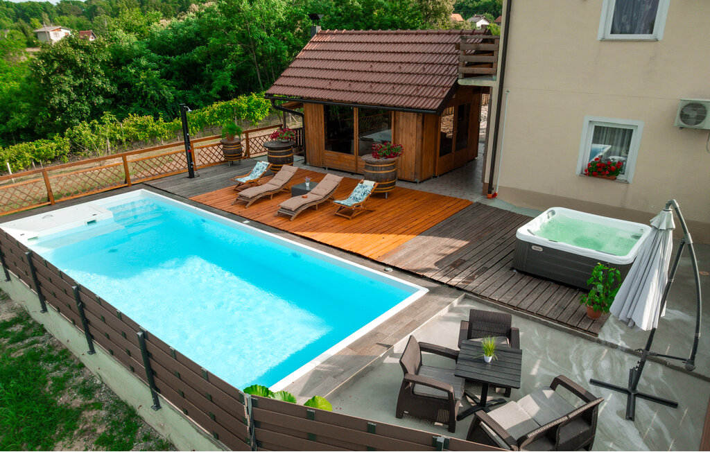 Semesterhus - Zagreb-Donja Lomnica , Kroatien - CCC257 12