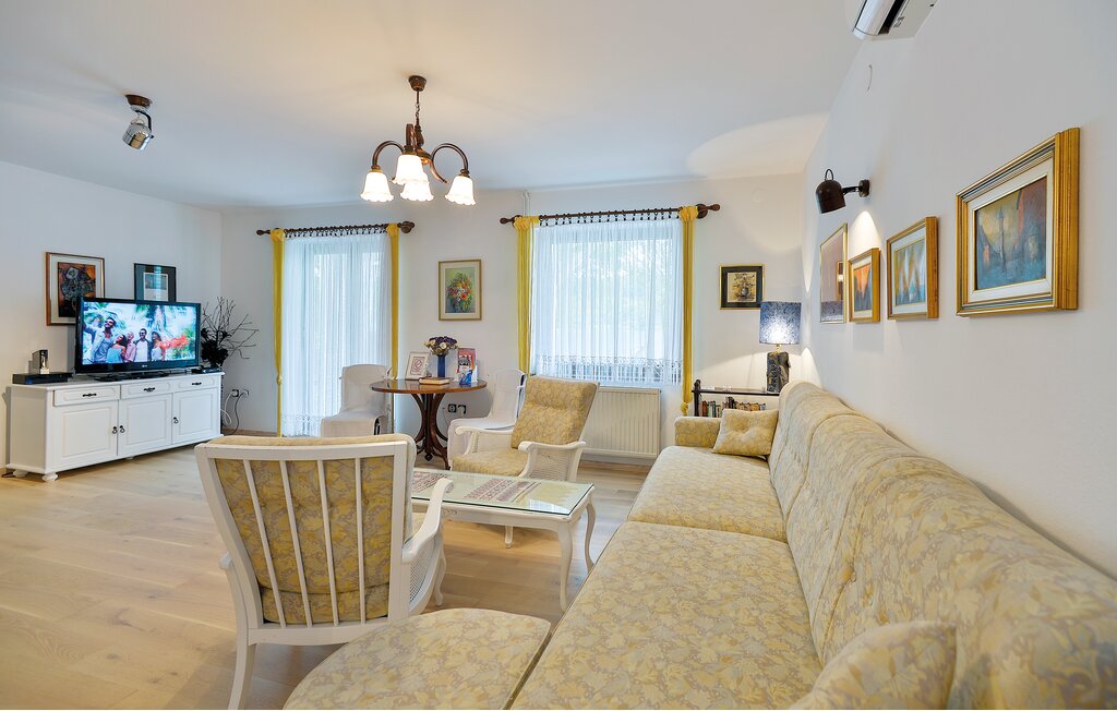 Feriehus - Varazdin-Seketin , Kroatia - CCC130 4