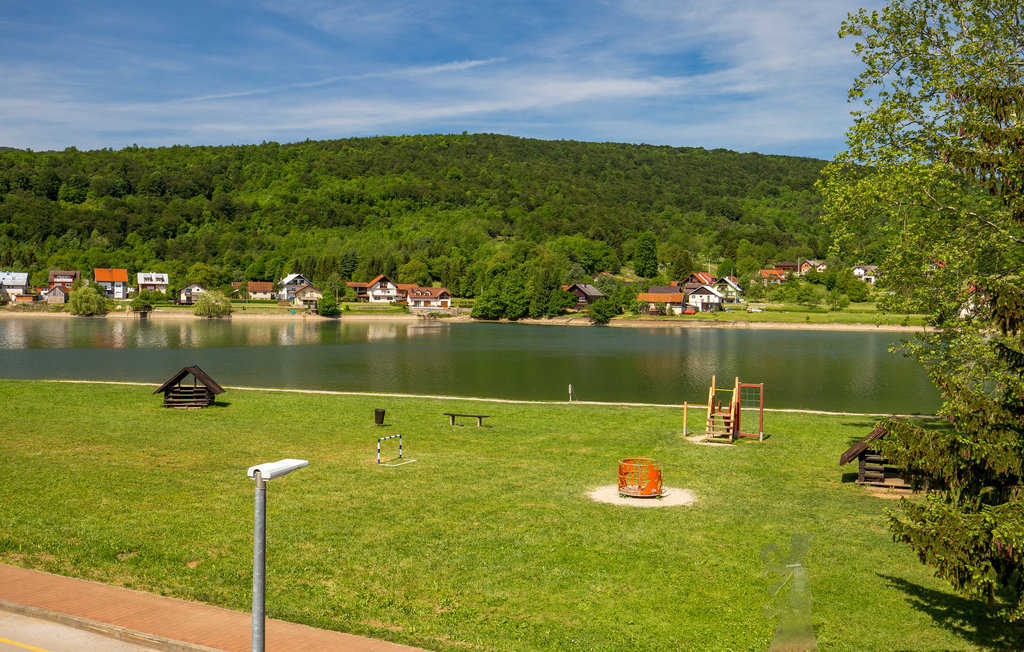 Holiday home OgulinJezero Sabljaci , Croatia Novasol