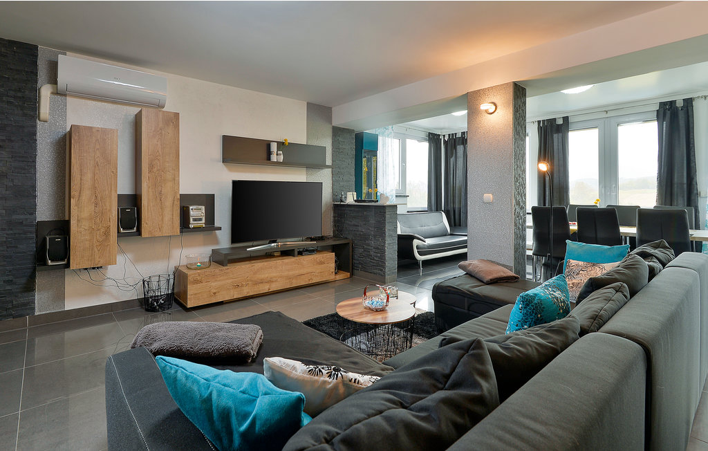 Feriehuse - Karlovac-Zadoborje , Kroatien - CCL093 24