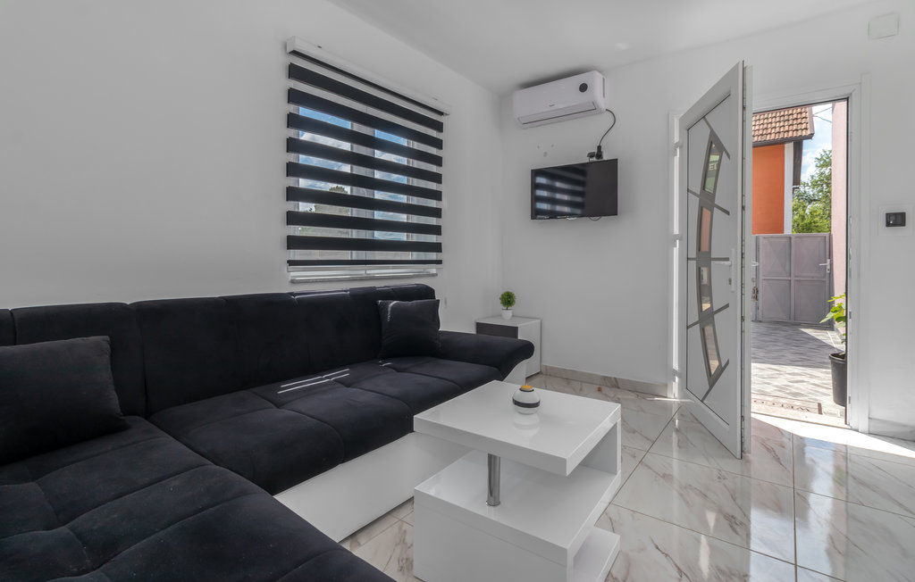 Ferieleilighet - Otocac , Kroatia - CCL127 5