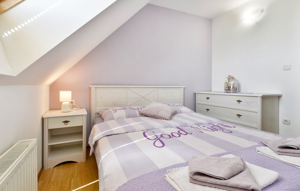 Feriehuse - Karlovac-Krasic , Kroatien - CCL048 44