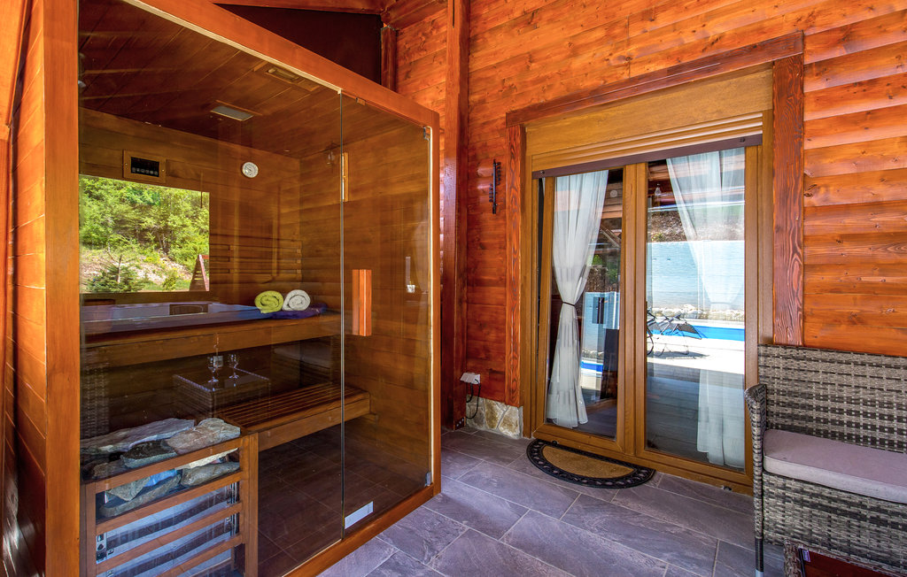 Feriehus - Plitvicka jezera-Perusic , Kroatia - CCL125 9